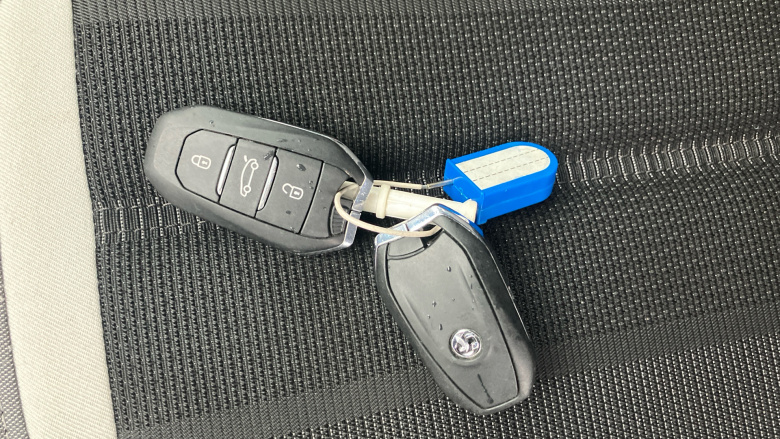 Vauxhall Mokka 100kW Elite Premium 50kWh 5dr Auto Electric Hatchback